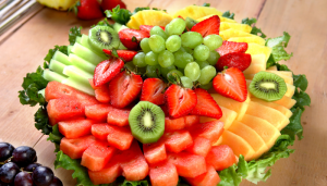 Cómo hacer decoraciones de frutas