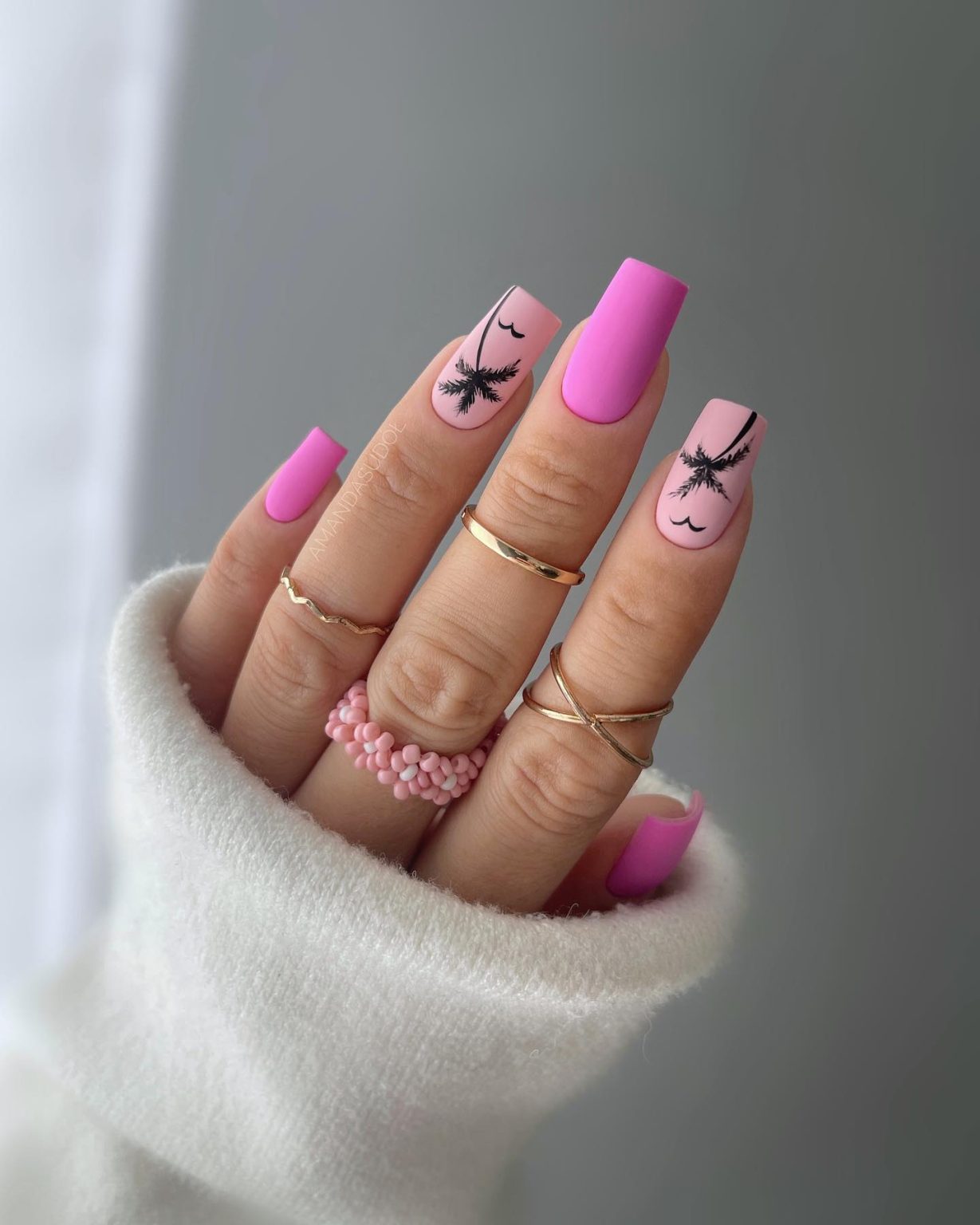 54 Hermosas ideas De Diseños De Uñas De Colores Para Lucir Este Año 2024